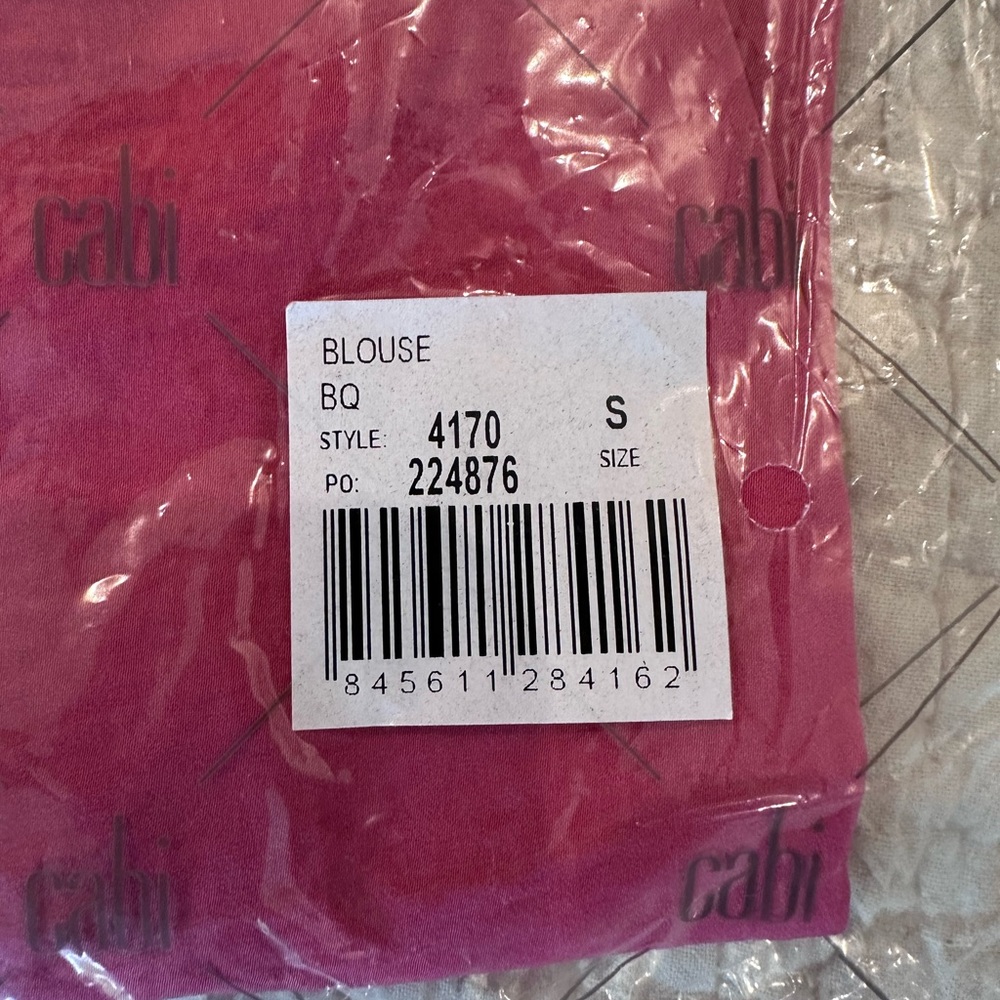 Cabi NWT Rose Top with Ruffle Sleeve - Picture 5 of 5